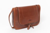All Leather Windsor Hanging Washbag