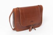 All Leather Windsor Hanging Washbag